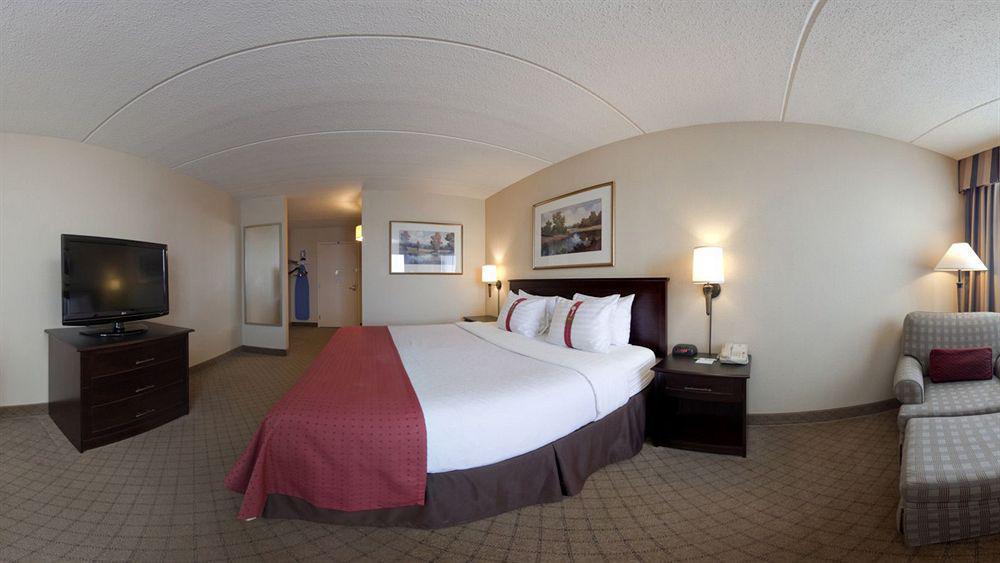 Doubletree By Hilton Neenah Εξωτερικό φωτογραφία