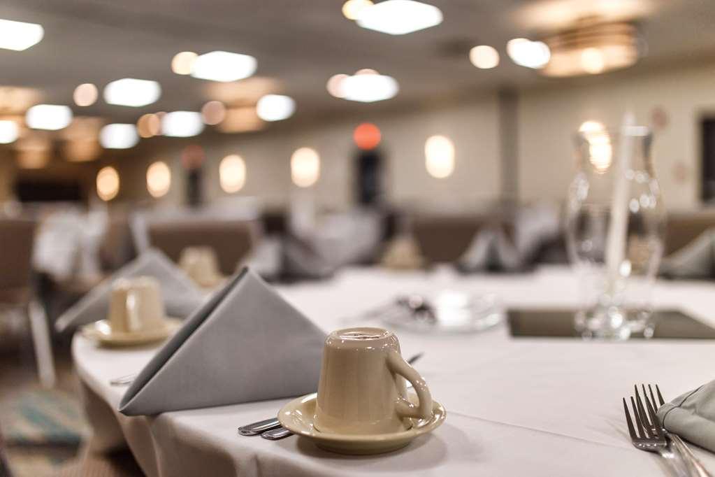 Doubletree By Hilton Neenah Ανέσεις φωτογραφία