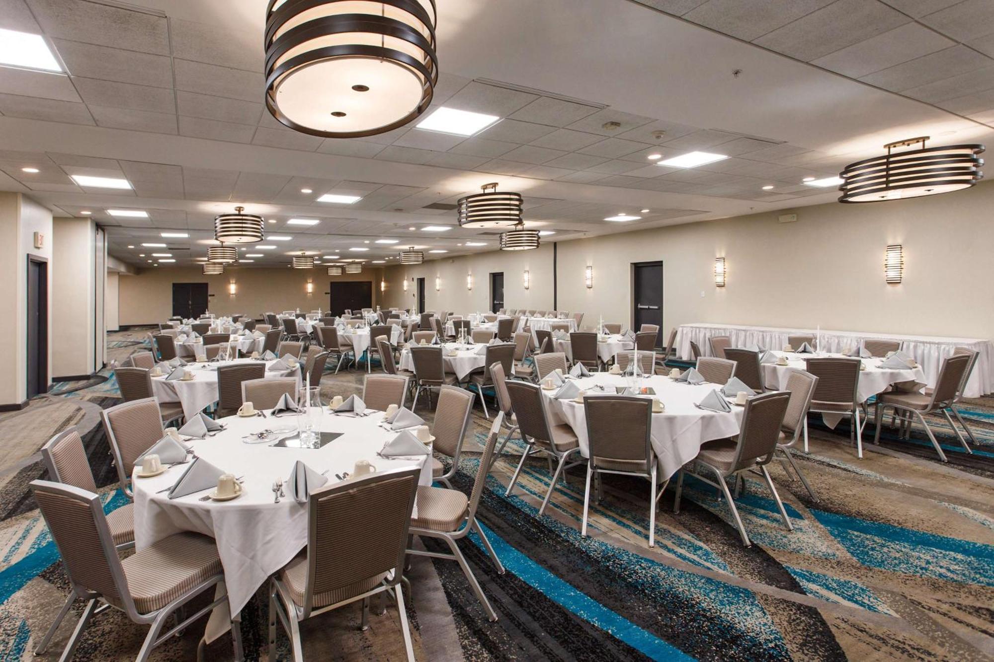 Doubletree By Hilton Neenah Εξωτερικό φωτογραφία