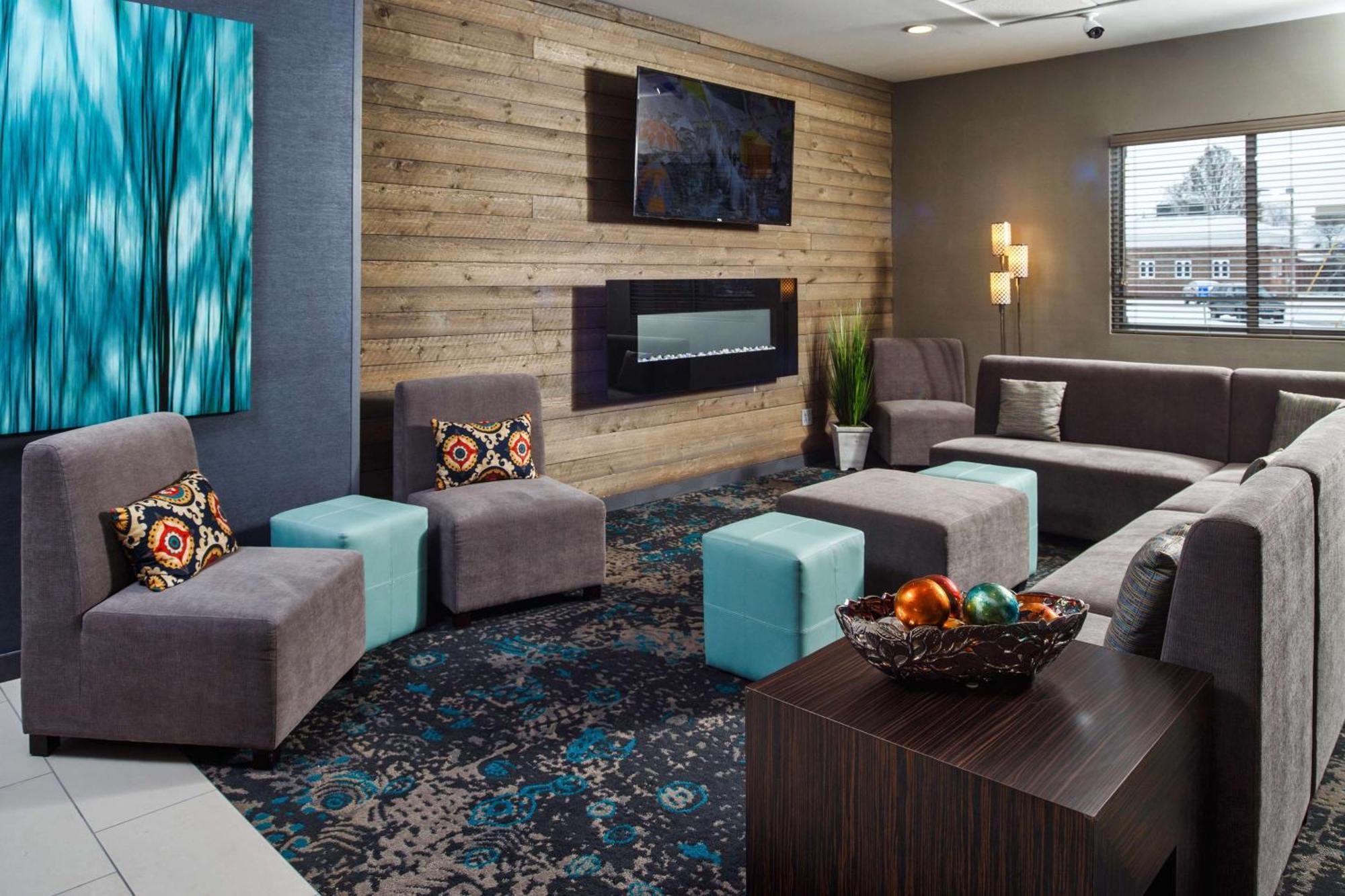 Doubletree By Hilton Neenah Εξωτερικό φωτογραφία