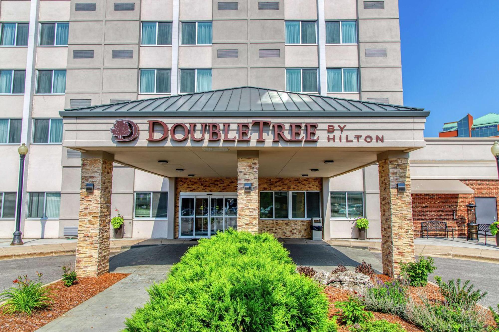 Doubletree By Hilton Neenah Εξωτερικό φωτογραφία
