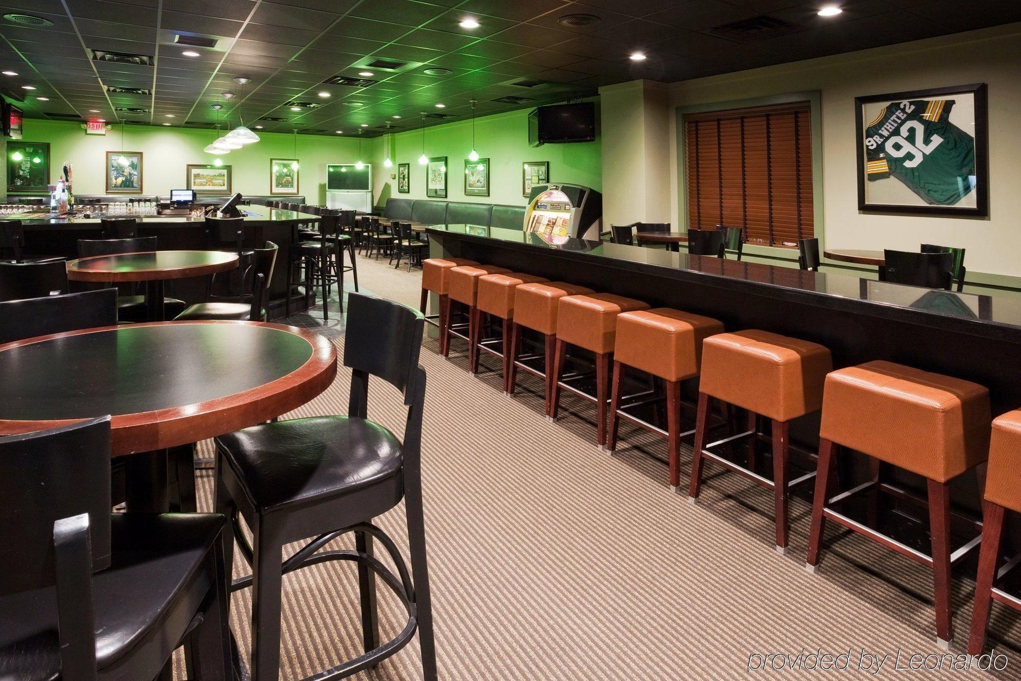 Doubletree By Hilton Neenah Εξωτερικό φωτογραφία
