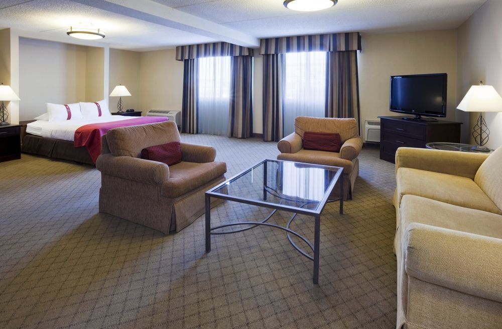 Doubletree By Hilton Neenah Εξωτερικό φωτογραφία