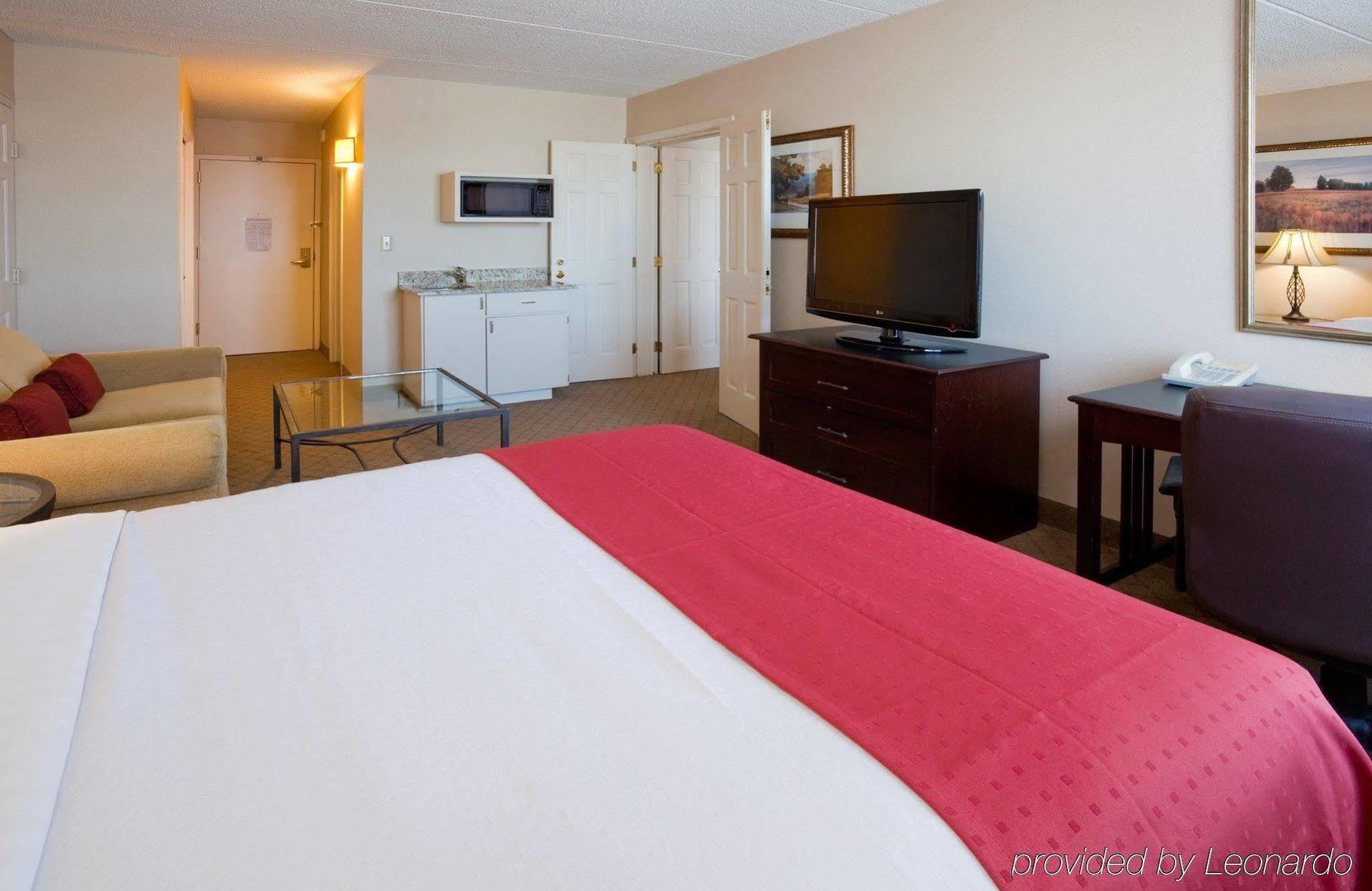 Doubletree By Hilton Neenah Εξωτερικό φωτογραφία