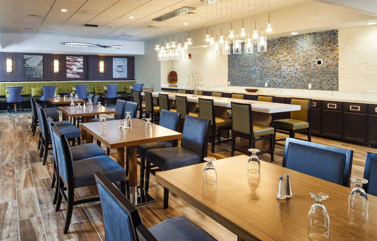 Doubletree By Hilton Neenah Εξωτερικό φωτογραφία